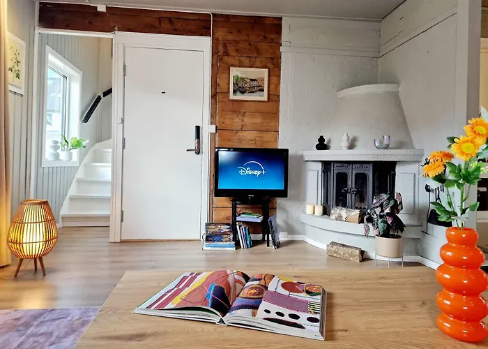 펜션 Historic Townhouse - 2 Baths 3 Floors 100 Percent Charm 베르겐