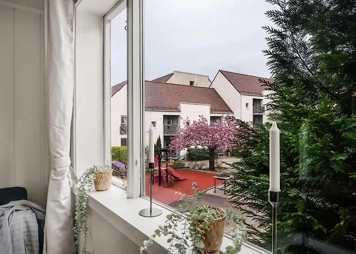 Historic Townhouse - 2 Baths 3 Floors 100 Percent Charm 펜션