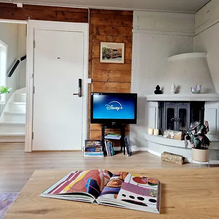 Σπίτι διακοπών Historic Townhouse - 2 Baths 3 Floors 100 Percent Charm Μπέργκεν